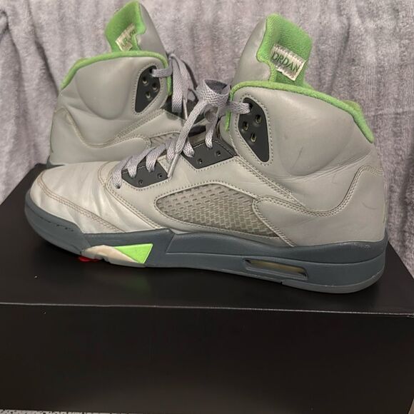 Disney Christmas 2025 Lil Rin Rin Plush Badge Red New